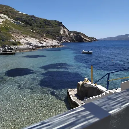 Eco Sirma Flaris Villa Plaka  Buitenkant foto